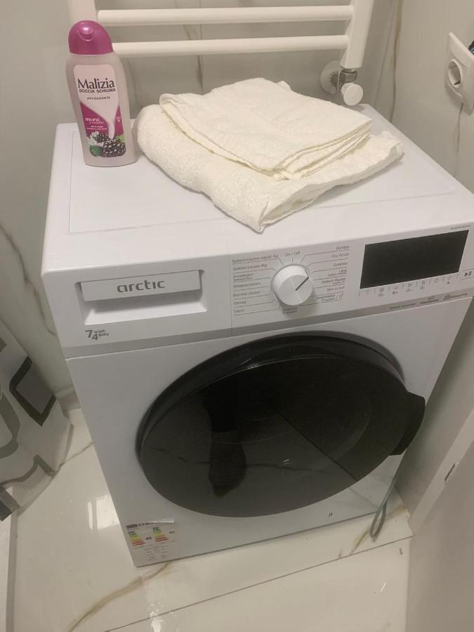 Apartmán Apartalux Oradea Exteriér fotografie